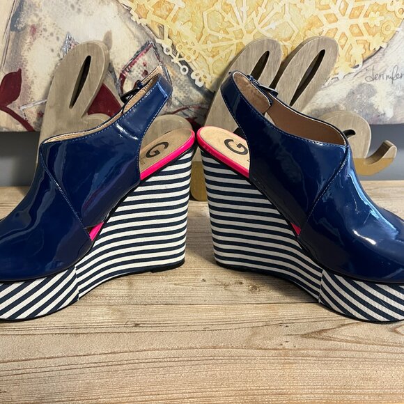 G by Guess Wedges Size 10M - Picture 7 of 13